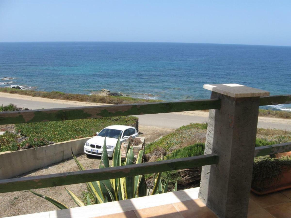 Villetta Fronte Mare Arbus Exterior photo